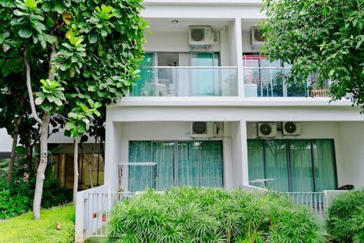 Bulan Guesthouse Imago Kota Kinabalu Esterno foto